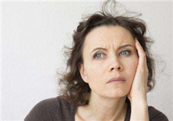 女人更年期年齡是多大？女人更年期是多少歲？