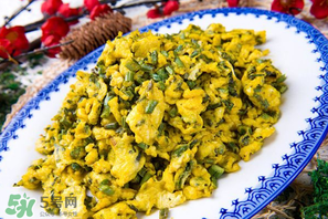 蕨菜可以炒雞蛋嗎？蕨菜能和雞蛋一起吃嗎？