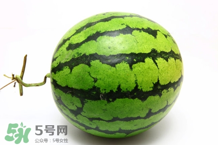 西瓜的熱量高嗎？一個(gè)西瓜的熱量有多少？