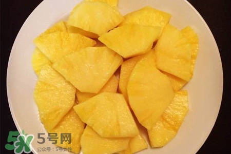 菠蘿一般什么時候成熟？菠蘿是什么季節(jié)的水果？