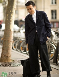 條紋西裝怎么搭配？條紋西服怎么搭配好看？