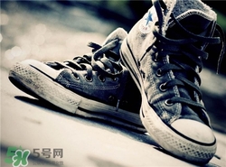 匡威帆布鞋怎么清洗？converse帆布鞋怎么洗？