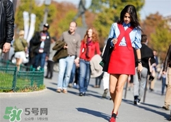 紅色衣服怎么搭配？紅色衣服怎么搭配好看？