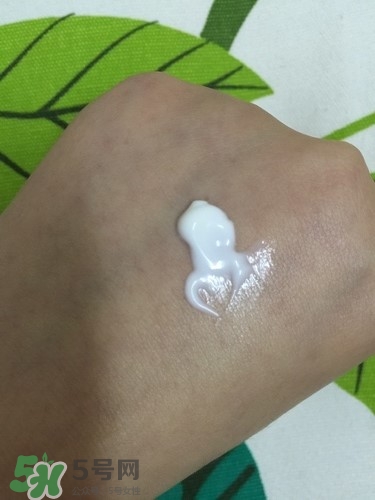 玉澤和雅漾哪個(gè)好？玉澤和雅漾對比
