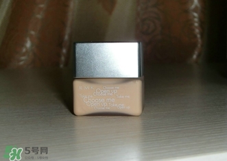 植村秀和rmk哪個(gè)好？植村秀和rmk粉底液哪個(gè)好？