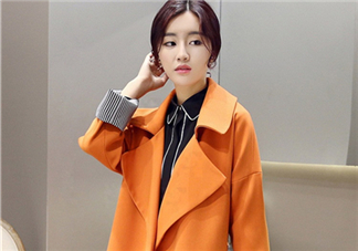 橙色衣服搭配什么顏色褲子？橙色衣服配什么褲子好看？