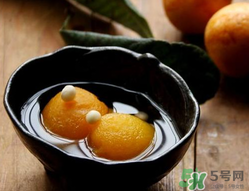 枇杷和川貝能一起吃嗎？川貝和枇杷能一起燉嗎？