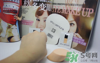 植村秀小燈泡584和784哪個白？植村秀小燈泡584和784對比