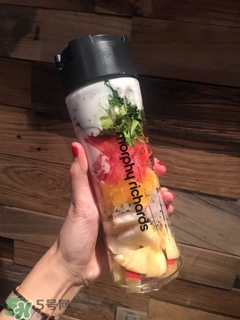 摩飛榨汁機和my juice哪個好？摩飛榨汁機和my juice對比