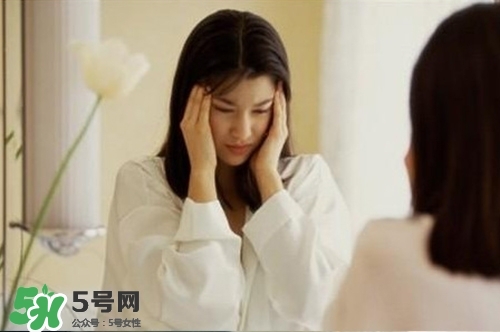 抑郁癥有哪些癥狀？哪些人易患抑郁癥？