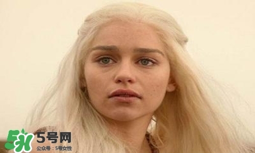 臉色發(fā)黃是什么原因？臉色發(fā)黃吃什么調(diào)理更好？