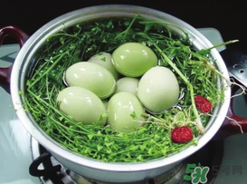 薺菜和鴨蛋能一起吃嗎？薺菜可以煮鴨蛋嗎？