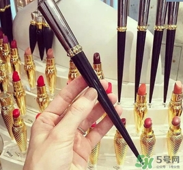 christian louboutin蘿卜丁唇線筆多少錢？cl唇線筆專柜價(jià)格
