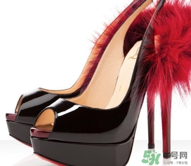 cl鞋子一般多少錢？Christian Louboutin鞋子專柜價(jià)格