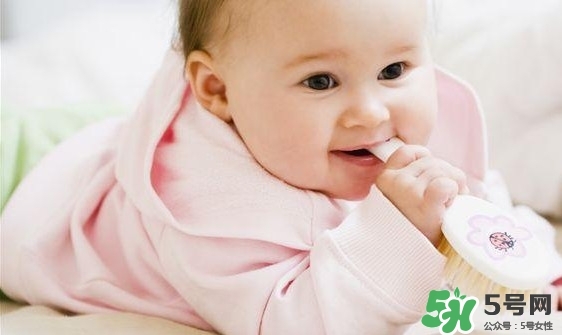 寶寶咳嗽可以吃雞蛋嗎？寶寶咳嗽老不好怎么辦？