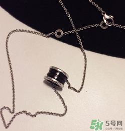 寶格麗項(xiàng)鏈?zhǔn)鞘裁床馁|(zhì)？寶格麗bvlgari項(xiàng)鏈?zhǔn)倾y的嗎？