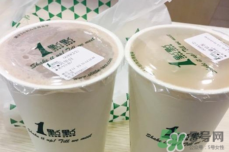 喝一點點奶蓋要攪拌嗎？奶蓋直接喝還是用吸管？