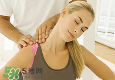 脖子突然扭了怎么辦？脖子扭傷了怎么辦