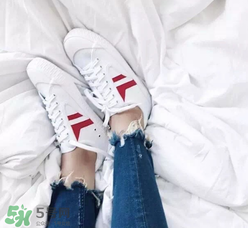 celine小白鞋正品多少錢？celine小白鞋專柜價格