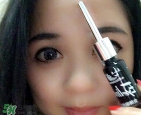 美人魚眼線液怎么用？美人魚眼線液怎么畫？