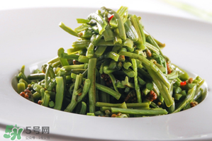 蕨菜有毒嗎？吃蕨菜會(huì)中毒嗎？