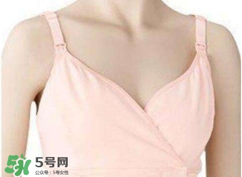 如何治療乳房濕疹？治療乳房濕疹吃什么好