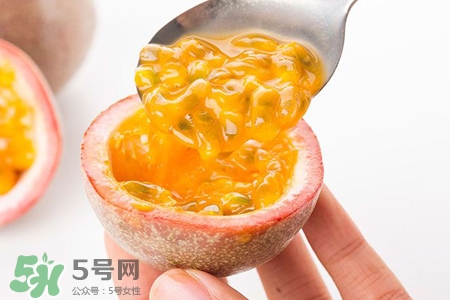 百香果泡水好喝嗎？百香果泡水什么味道？