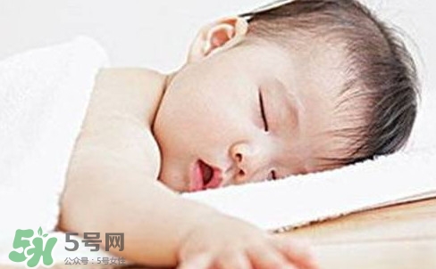 孩子睡覺為什么打呼嚕？孩子睡覺打呼嚕是什么原因