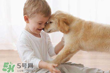 眼睛抽搐是什么引起的？眼睛抽搐怎么回事