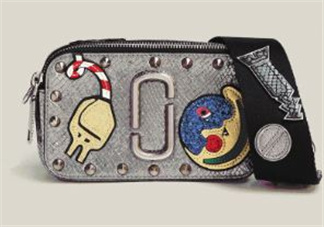 MJ相機(jī)包多少錢?Marc Jacobs相機(jī)包價(jià)格