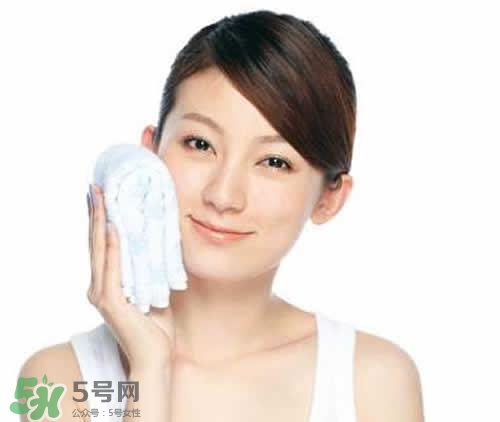熱毛巾敷臉要幾分鐘？熱毛巾敷臉要多久？