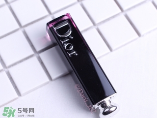 dior漆光唇釉哪個(gè)顏色好看？2017迪奧漆光唇釉最火色號(hào)推薦