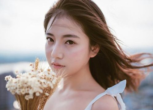 后背長痘怎么辦？后背長痘痘是怎么治