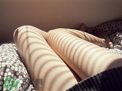 男人看片會怎樣？男人看片心里想的是什么