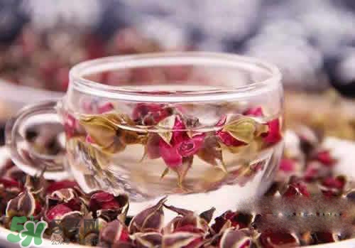 玫瑰水泡面膜怎么樣？玫瑰水怎么泡面膜？