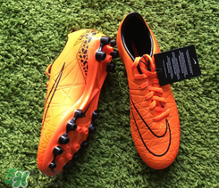 nike毒蜂頂級(jí)和次級(jí)有什么區(qū)別？耐克毒蜂頂級(jí)次級(jí)對(duì)比