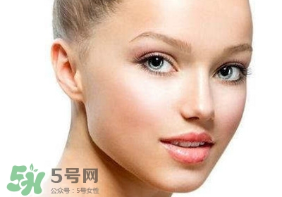 臉上長(zhǎng)脂肪粒怎么辦？臉上長(zhǎng)脂肪粒怎么去除