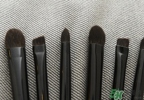 艾諾琪化妝刷哪款好？艾諾琪化妝刷推薦