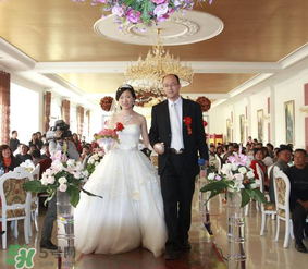 2017年5月哪天結(jié)婚好？2017年5月結(jié)婚黃道吉日