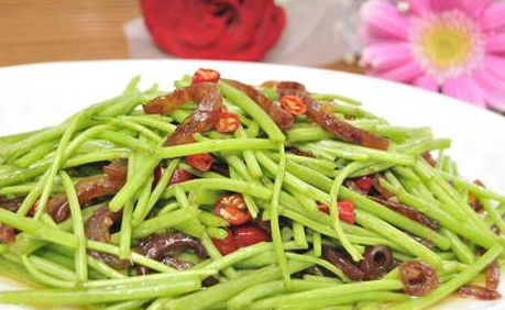 藜蒿葉子為什么不能吃？藜蒿葉子為什么不可以吃