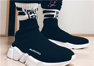 今年流行乾隆皇帝的鞋是什么鞋？乾隆皇帝的鞋就是襪子鞋嗎？