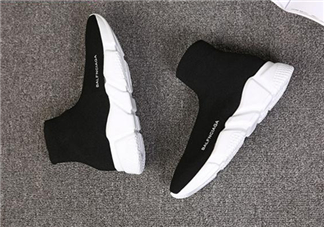 今年流行乾隆皇帝的鞋是什么牌子？乾隆皇帝同款鞋是哪個(gè)品牌？