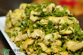 香椿炒雞蛋用焯水嗎？香椿炒雞蛋怎么焯水？