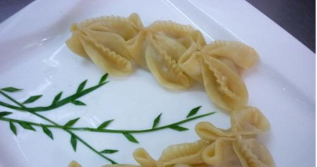 地菜餃子怎么包好吃？地菜餃子餡怎么做好吃