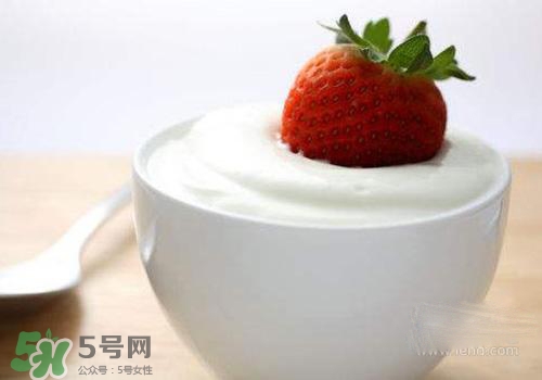 過(guò)期酸奶可以做面膜嗎？過(guò)期酸奶能不能做面膜？