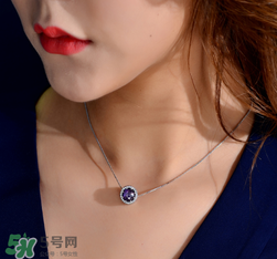 潘多拉項鏈是什么材質(zhì)？pandora項鏈是銀的嗎？