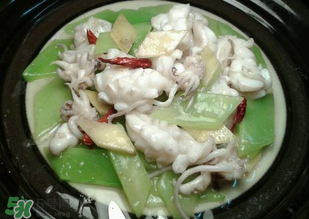 萵筍和魚能一起吃嗎？萵筍可以和魚一起煮嗎？