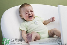 小孩磨牙該怎么治療？小孩磨牙該怎么辦？