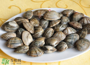 花甲里面黑色的東西能吃嗎？花甲里面黑色的是什么？
