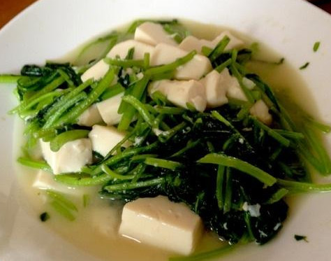 茼蒿能和豆腐一起吃嗎？茼蒿可以和豆腐同炒嗎
